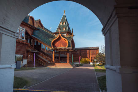 Moscow, Russia - October 5, 2020: Wooden palace of Tsar Alexei Mikhailovich in Kolomenskoye park on autumn dayのeditorial素材