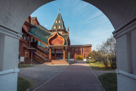 Moscow, Russia - October 5, 2020: Wooden palace of Tsar Alexei Mikhailovich in Kolomenskoye park on autumn dayのeditorial素材