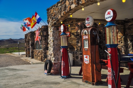 Restored antique gas pumps on route 66 in Cool Springs, Arizonaのeditorial素材