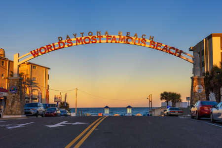 Daytona Beach welcome sign stretched across the street at sunriseのeditorial素材
