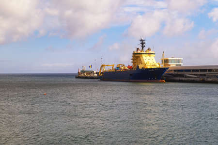 Cable layer vessel Ile De Sein in the harbor of Funchal, Madeira, Portugalのeditorial素材