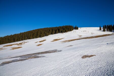 Discover beautiful Romanian Mountains
- Winter landscapeの写真素材