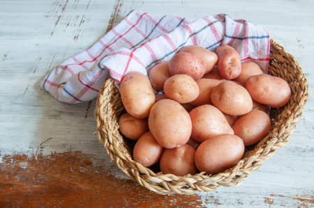 english potato on the tableの写真素材