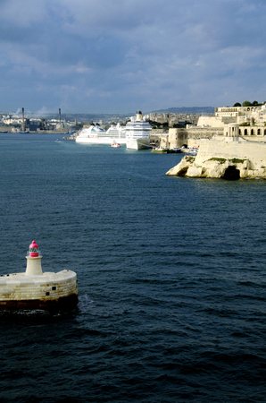 Lighthouse And Entrance to Valleta Harbour,Maltaの写真素材