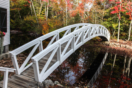 SOMESVILLE- OCTOBER 12 :  From Village of Somesville is this most photographed bridge with early morning lights during Autumn season in Somesville, USA on October 12, 2016のeditorial素材