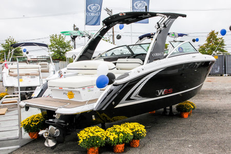 NORWALK, CT - SEPTEMBER 21: Cobalt R3 WSS Boat show 2014 September 21, 2014 in Norwalk, CT.のeditorial素材