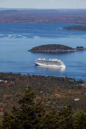 BAR HARBOR- OCTOBER 11 : Regal Princess view from Cadilacv Mountain  a Royal-class cruise ship operated by Princess Cruises is docking in Bar Harbor, USA on October 11, 2016のeditorial素材