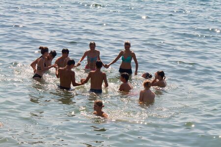 Olginka, RUSSIA - August 26 ,2017: Childrens sanatorium recreation Shakhty textile worker group of children is basking in the warm seaのeditorial素材