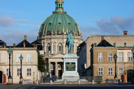 Sculpture of Frederik V on Horseback in Amalienborg Square in Copenhagen, Denmarkの写真素材