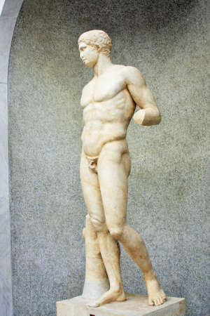 antique statue in Vatican museumのeditorial素材