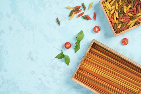 Pasta colored multicolor Assortiの写真素材