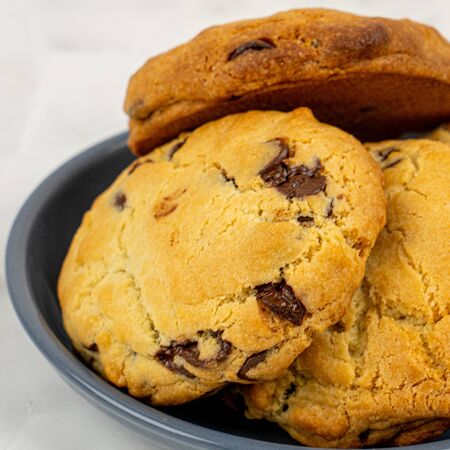 Cookie homemade fresh on black plateの写真素材