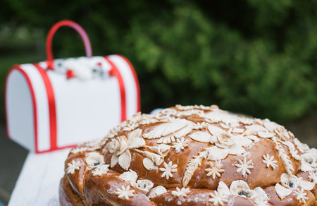 Wedding loaf, wedding Ukrainian tradition, Decorative casketの写真素材