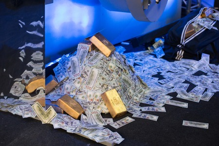 Investment in gold. Money and Gold. Gold bullions. Financial conceptの写真素材