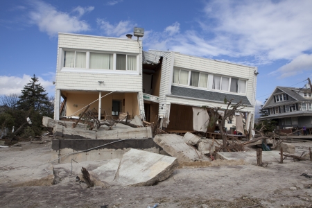 NEW YORK - October 31:Destroyed homes in  Far Rockaway after Hurricane Sandy October 29, 2012 in New York City, NYのeditorial素材