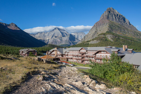 Historic Many Glaciers resort in Glacier national parkのeditorial素材