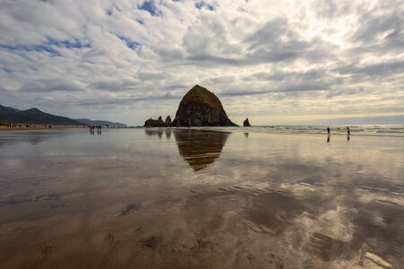 Cannon beach, Oregonの写真素材