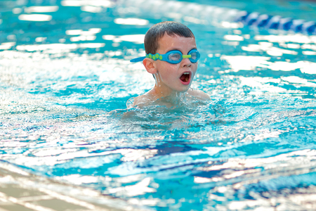 Boy swimming Freestyleの写真素材