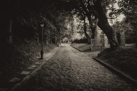 dark alleyの写真素材