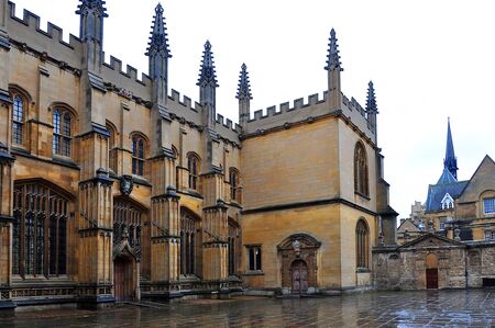 OXFORD, UK - CIRCA APRIL 2017: Courtyard of Oxford university buildingの写真素材