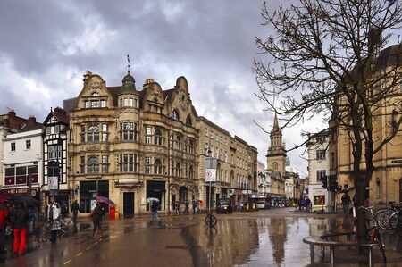 Oxford, UK - April 2018: Streets of Oxford townの写真素材