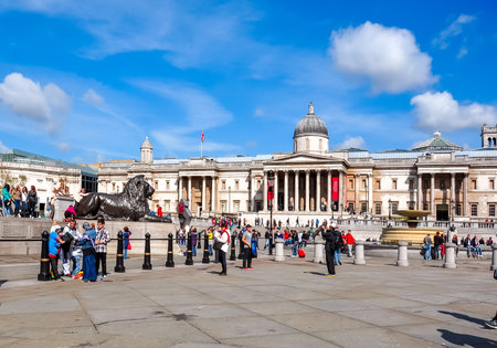 London, UK - April 2018: National Gallery on Trafalgar square in Londonのeditorial素材