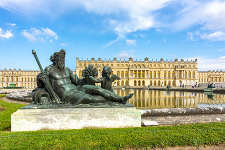 Versailles palace and Neptune statue, Paris, Franceのeditorial素材