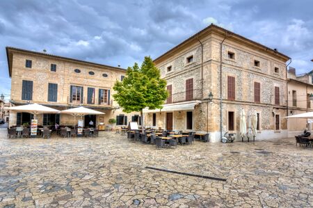 Streets of Pollensa, Mallorca, Balearic islands, Spainの写真素材