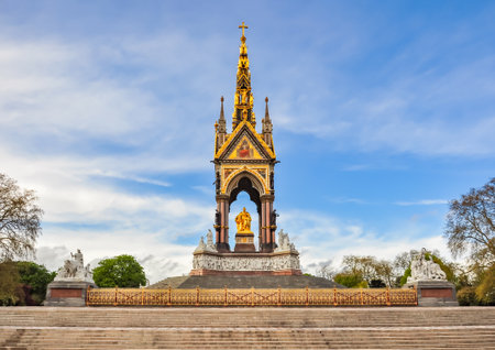 London, UK - May 2019: Albert Memorial in Kensington gardensのeditorial素材