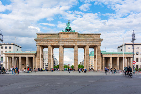 Berlin, Germany - May 2019: Brandenburg Gate (Brandenburger Tor) in center of Berlinのeditorial素材