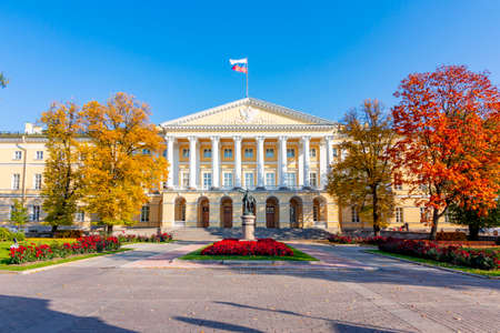 Saint Petersburg administration building (Smolny institute) in autumn, St. Petersburg, Russiaの写真素材