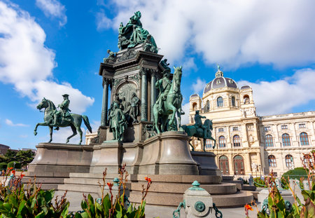 Maria Theresa square (Maria-Theresien-Platz) in Vienna, Austriaのeditorial素材