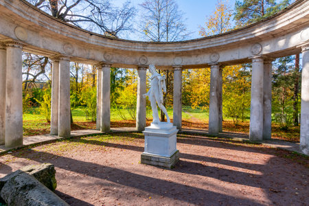 Apollo Collonade in Pavlovsk park in fall, Saint Petersburg, Russiaのeditorial素材
