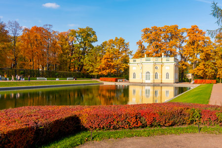 Upper bath in Catherine park in autumn, Tsarskoe Selo (Pushkin), Saint Petersburg, Russiaのeditorial素材