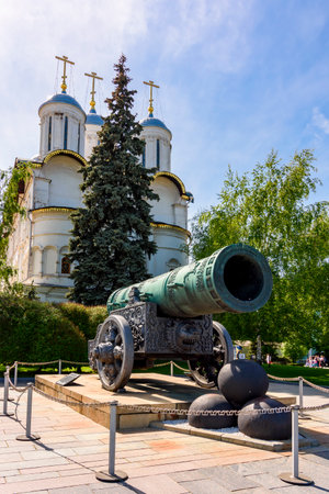 Tsar Cannon and Patriarshy Cathedral in Moscow Kremlin, Russiaのeditorial素材