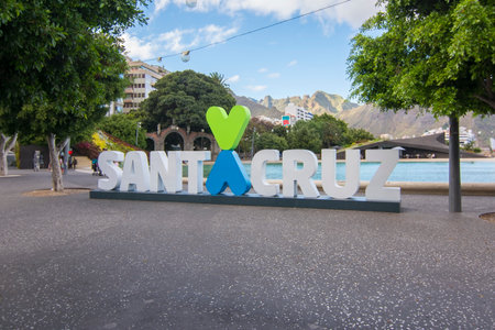 Santa Cruz de Tenerife, Spain - March 2018: "Love Santa Cruz" inscription on embankmentのeditorial素材