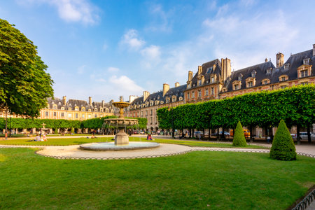 Vosges square (Place des Vosges) in Paris, Franceのeditorial素材