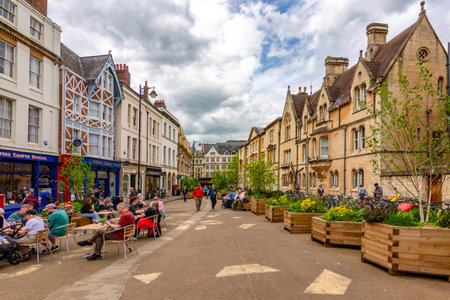 Oxford, UK - 05 May 2024: Architecture of Broad street in Oxford townのeditorial素材
