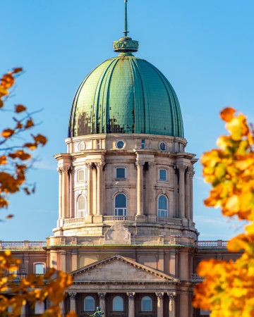 Royal palace of Buda in autumn, Budapest, Hungaryの写真素材