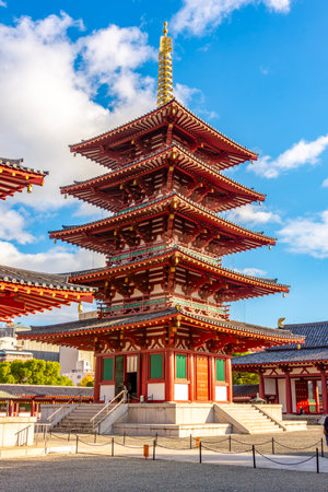 Shitennoji temple with pagoda founded in 6th century, Osaka, Japanの写真素材