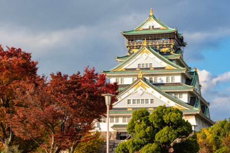 Osaka Castle in Autumn, Japanの写真素材