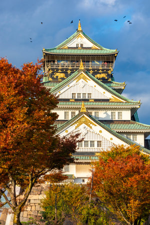 Osaka Castle in Autumn, Japanの写真素材