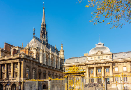 Palace of Justice (Palais de Justice) and Holy Chapel (Sainte Chapelle) on Cite island, Paris, Franceの写真素材