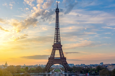 Eiffel tower seen from Trocadero at sunrise, Paris, Franceの写真素材