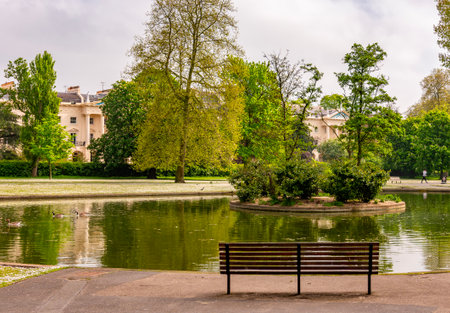 Regent's park landscape in spring, London, UKの写真素材