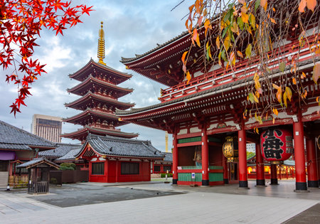 Hozomon gate and Pagoda of Senso-ji temple in Asakusa, Tokyo, Japan (translation on lantern "Kobune town" and on picture "Asakusa temple")の写真素材