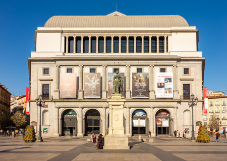 Madrid, Spain - 27 March 2025: Statue of Isabel II and Royal theater (Teatro Real) on Plaza de Isabel IIの写真素材