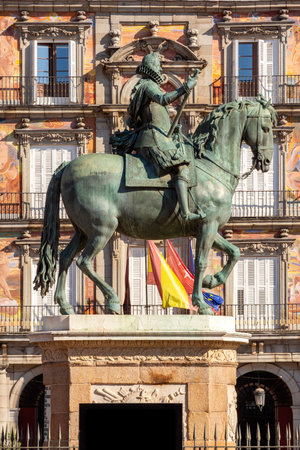 King Philip III statue on Plaza Mayor (Main square) in Madrid, Spainの写真素材