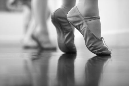 Ballet dancers feet and legs. の写真素材