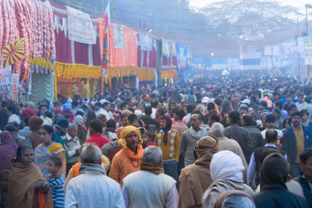 BABUGHAT, KOLKATA, WEST BENGAL / INDIA - 11TH JANUARY 2015 : Indian Hindu devotees at Gangasagar transit camp.のeditorial素材
